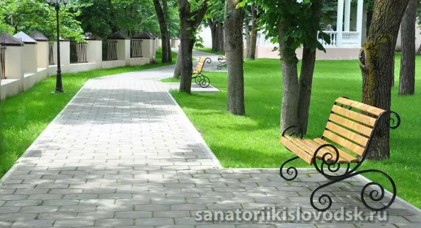 Фото санатория Центросоюз в Кисловодске