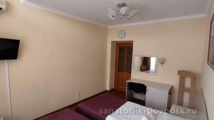 Санаторий Колос Номер 1 категория с балконом, корпус 1